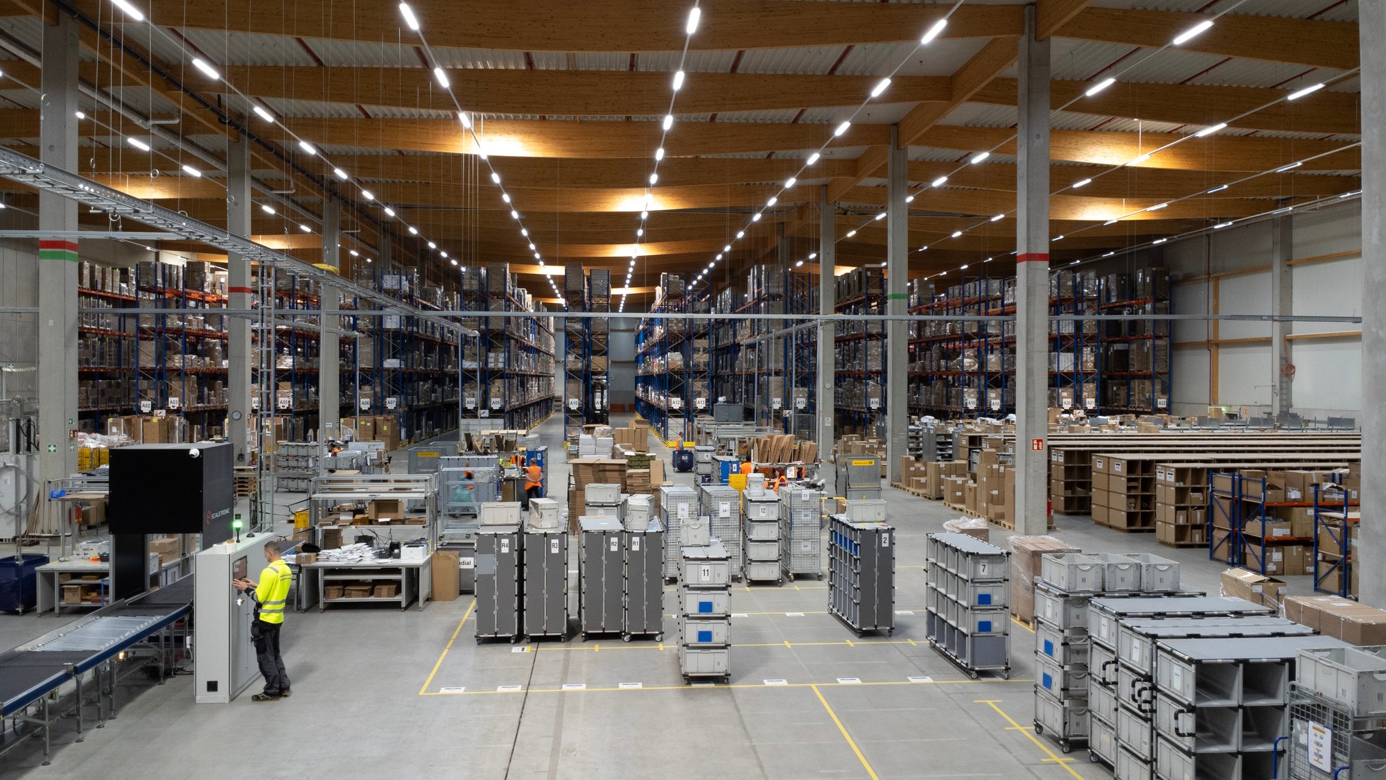 byrd_warehouse_halle_4 byrd_warehouse_halle_4